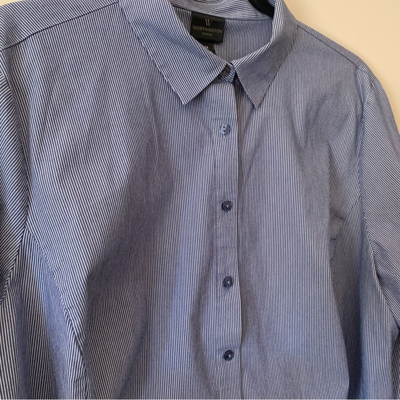 Pinstripe dress shirt 1X - Picture 4 of 7